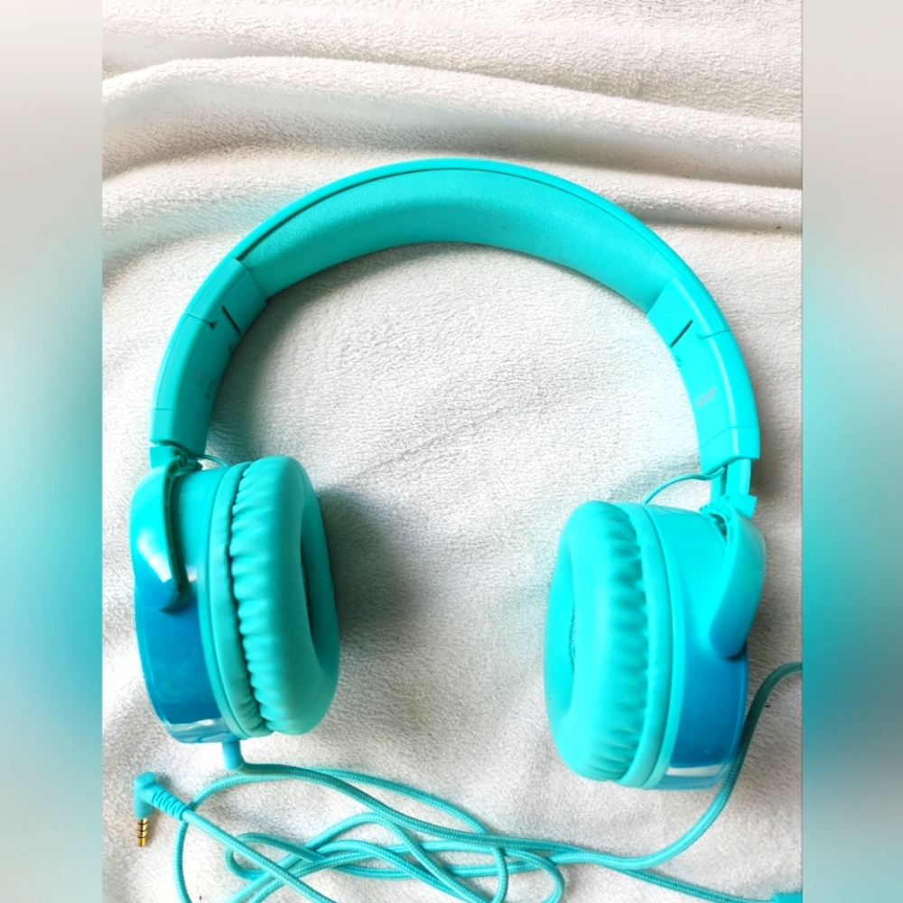 Foldable, lightweight, Turquoise, over ear headphones for kids by Rockpapa